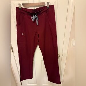 Figs Kade Cargo Scrub Pants Burgundy Technical Collection Size Medium Tall